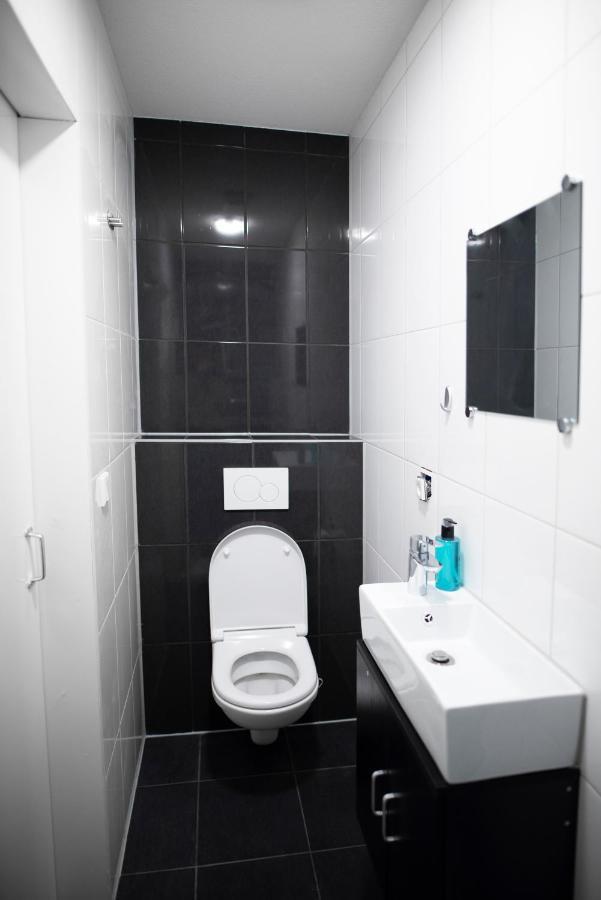 B&B Hotel Lichtstad Ейндховен Екстериор снимка