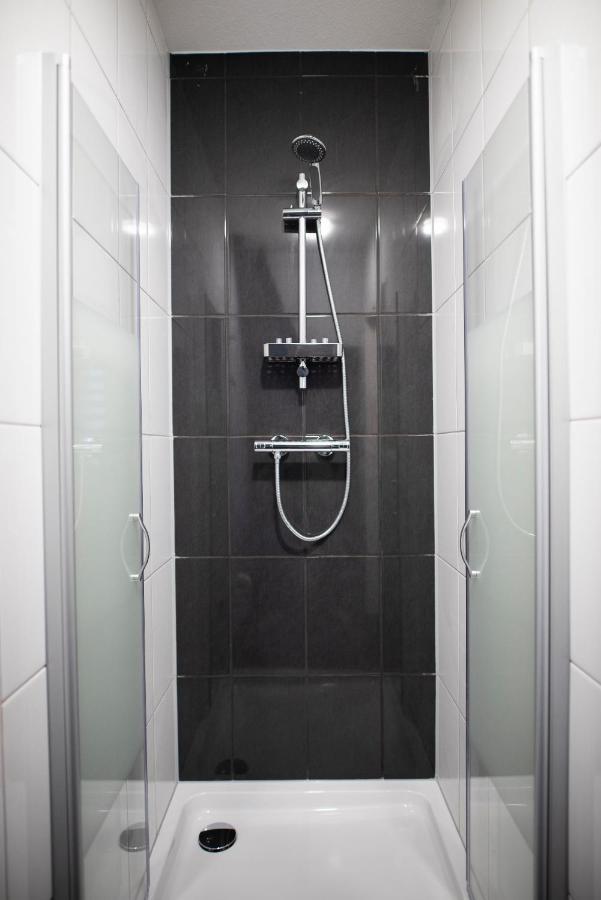 B&B Hotel Lichtstad Ейндховен Екстериор снимка
